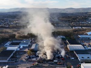 Cumbernauld industrial estate fire