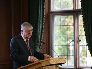 Supporting image for story: Minor changes to lockdown restrictions in Wales to begin