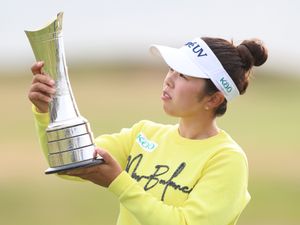 Supporting image for story: Miyu Yamashita holds off Charley Hull to win first major at Women’s Open