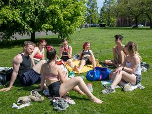 Supporting image for story: Summer at last! Warmer weather on its way after heavy rainfall