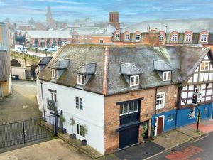 Welsh Bridge House in Shrewsbury is for sale. Picture: Rightmove and Halls Estate Agents. 