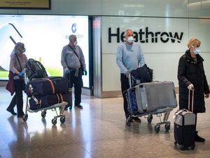 Supporting image for story: What is the advice for Britons struggling to travel home during pandemic?