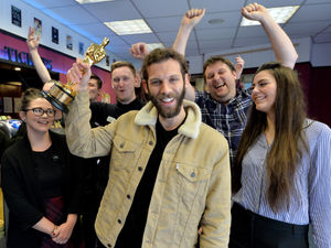 Supporting image for story: Oscar winner Chris Overton in triumphant return to hometown - PICTURES and VIDEO