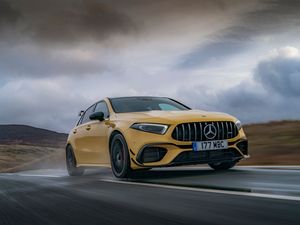 Supporting image for story: Five of the best all-wheel-drive hot hatches on sale today