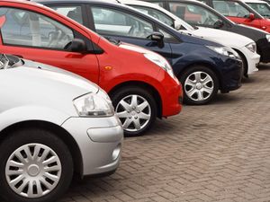 Supporting image for story: Number of buyers planning to buy their next car online on the decline – survey