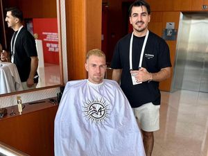 Supporting image for story: Brighton barber helps World Cup stars look trim in Qatar