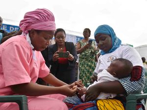 Supporting image for story: ‘New era’ in malaria control begins with vaccinations for Ivory Coast children