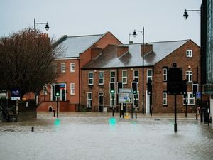 Supporting image for story: Residents evacuated from their Shrewsbury homes due to rising floodwater
