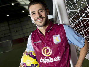 Supporting image for story: Aston Villa complete the signing of Carles Gil