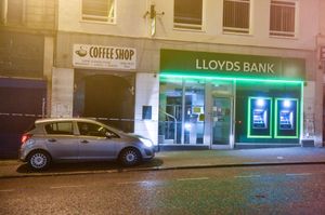 Police cordoned off Rutland Passage, off Dudley High Street, after a man was attacked on Tuesday. Image: @SnapperSK