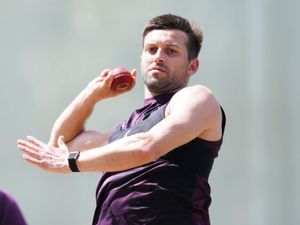 Supporting image for story: England to embrace all-out pace in Ashes opener as Mark Wood cleared for action
