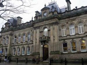 Supporting image for story: Landlords fined for not repairing Oldbury home after tenant keeps them out