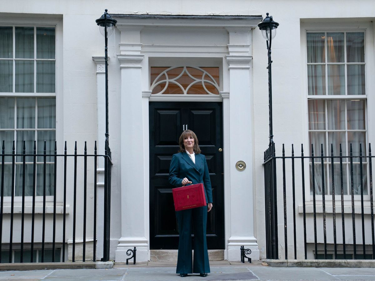 &lsquo;Little Christmas cheer&rsquo; for Reeves as borrowing figures higher than forecast