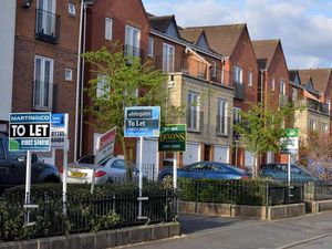 Supporting image for story: Shropshire house prices 'lower than before economic crash'