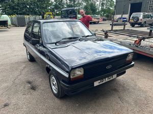 Supporting image for story: TV star Mike Brewer has classic ‘Wheeler Dealers’ Ford Fiesta stolen