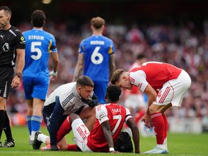 Supporting image for story: Mikel Arteta reveals Bukayo Saka will only be sidelined for a ‘couple of weeks’