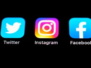 Supporting image for story: Social media platforms ‘must act to prevent online harms under Australia plans’