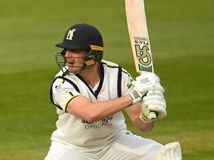 Supporting image for story: Michael Burgess signs new Warwickshire deal