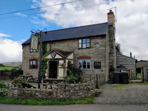 Supporting image for story: Rural pub trail to discover more of their history and community life