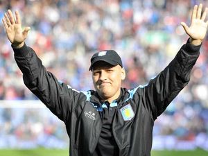 Supporting image for story: Villa have the pedigree to avoid relegation says Stiliyan Petrov