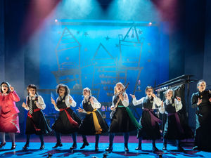 Supporting image for story: The Worst Witch, Birmingham Hippodrome - review with pictures