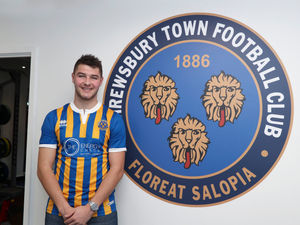 Supporting image for story: Shrewsbury Town's Brad Walker resumes loan spell at Wrexham 