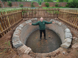 Supporting image for story: New lease of life for hidden pool found in Shropshire walled garden