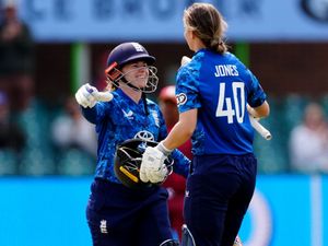 Supporting image for story: Amy Jones and Tammy Beaumont hit centuries again as England seal ODI series