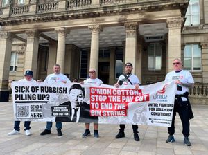 Birmingham bin strikers and supporters outside the council house. Credit: Unite. Permission for use for all LDRS partners.