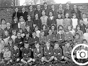 Supporting image for story: Pictures from the past - April 11