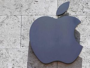 Supporting image for story: Apple to unveil new smartphone amid rumours of iPhone X