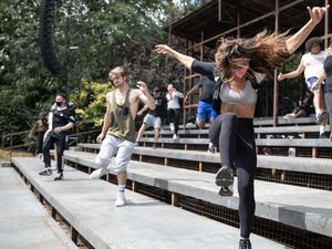 Supporting image for story