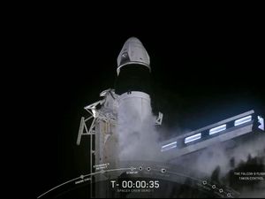 Supporting image for story: SpaceX’s Crew Dragon spacecraft blasts off into space