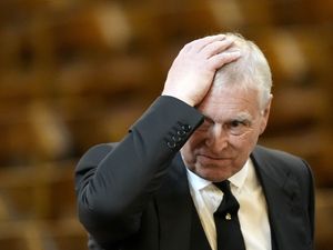 Supporting image for story: Further searches expected as calls grow for probe into Andrew and Epstein links