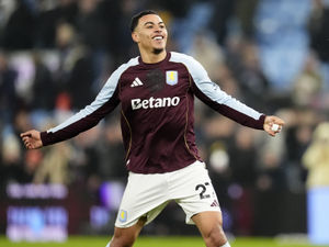 Supporting image for story: Aston Villa 2 Manchester United 1: Morgan Rogers scores superb double