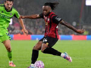Supporting image for story: Antoine Semenyo bags brace as Bournemouth fightback for late win to move second