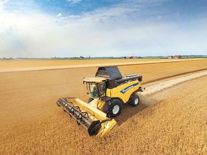 Supporting image for story: New Holland to demonstrate new combines during harvest tour