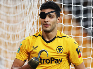 Supporting image for story: Steve Davis: Wolves hoping to have Raul Jimenez back before World Cup break