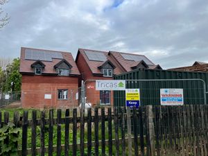 Supporting image for story: Half-finished Shrewsbury housing development 'to be finished next spring' after builders went into liquidation 