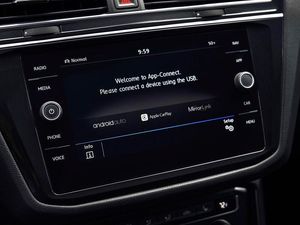Supporting image for story: Volkswagen owners now able to unlock cars via Siri