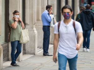 Supporting image for story: Cafes and restaurants warned not to put tables outside premises after lockdown breach reports