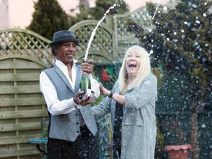 Supporting image for story: Covid nurse aims to buy Caribbean home for retirement after lottery win