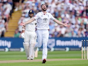 Supporting image for story: Chris Woakes strikes early for England but India reach lunch on 98 for two