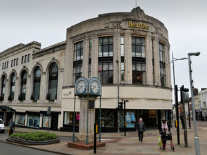 Supporting image for story: Wolverhampton's Beatties building should become hotel, says councillor 