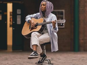 Supporting image for story: Wolverhampton unsigned artist Cariss Auburn wants to promote city through music