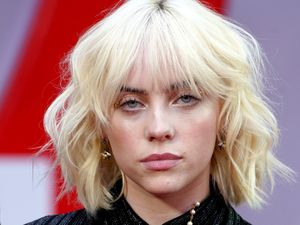 Supporting image for story: Billie Eilish says watching pornography affected her first sexual experiences