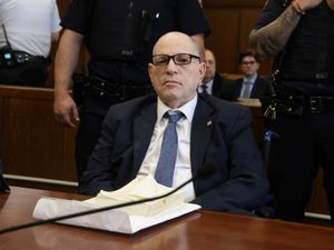 Supporting image for story: Jury selection beings in retrial of Harvey Weinstein