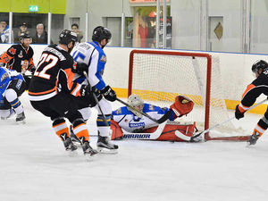 Supporting image for story: Pictures: Buoyant Tigers strike Lightning