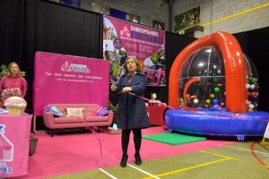 Mandy Thorn opens the show 