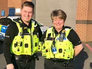 Supporting image for story: Mother helps PCSO son arrest violent woman